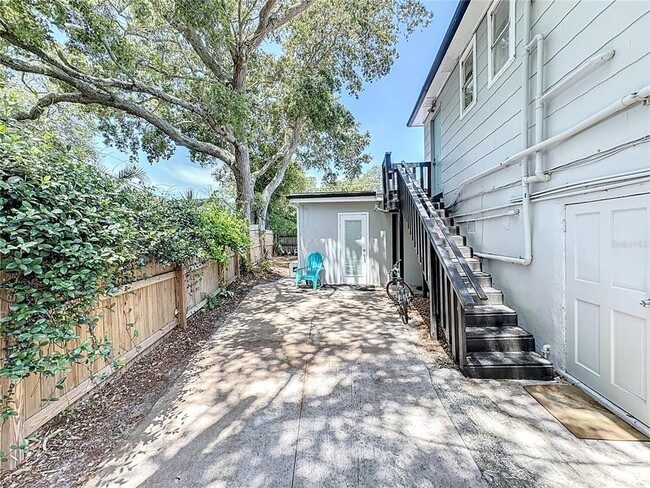 Building Photo - 3631 Park St N