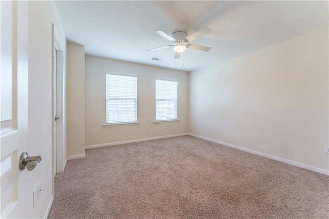 Building Photo - 3557 Ashby Pond Ln