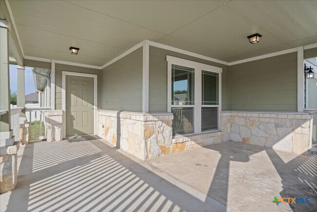 Building Photo - 18706 Obed River Dr