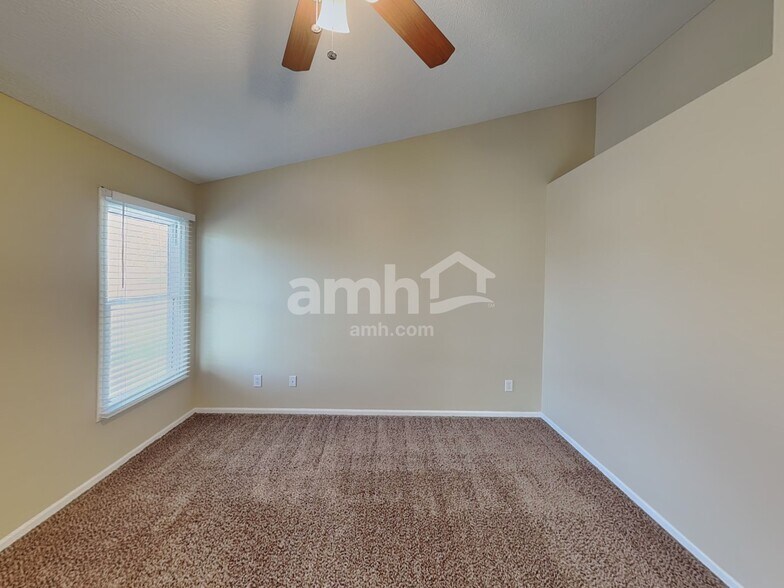 Building Photo - 279 Rockmill St