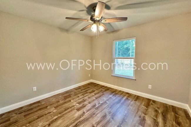 Building Photo - 6762 Trailride N