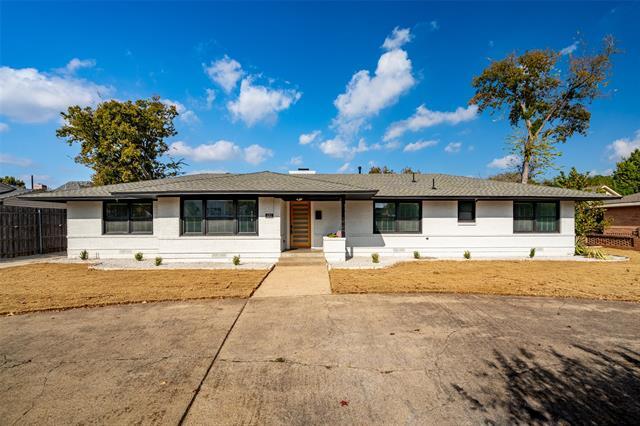 Building Photo - 6207 Royal Ln