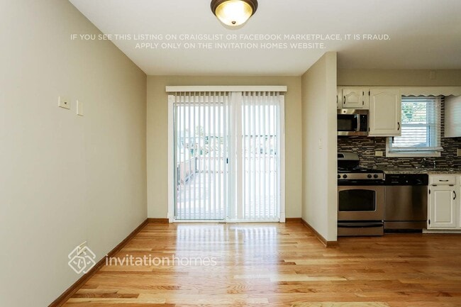 Building Photo - 7442 160th St