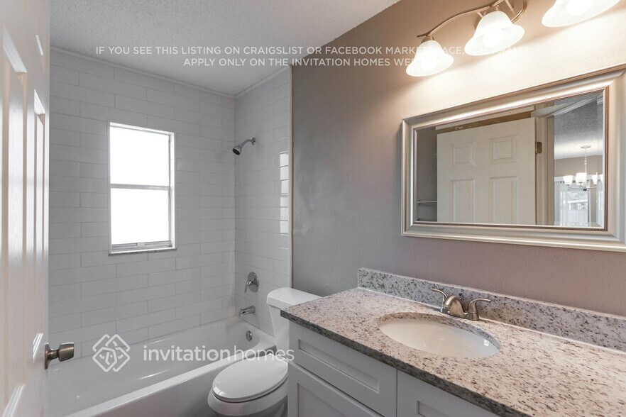 Building Photo - 12553 Linden Dr