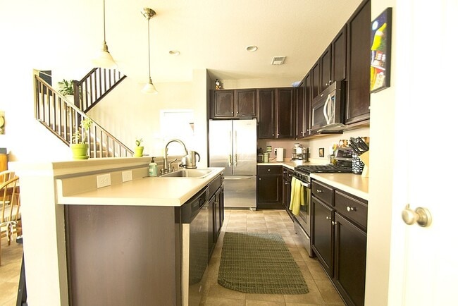 Building Photo - Stylish home in Central Park