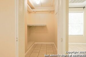 Building Photo - 24306 Romin Dr