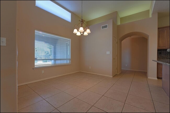 Building Photo - 1435 Cloud Ridge Dr