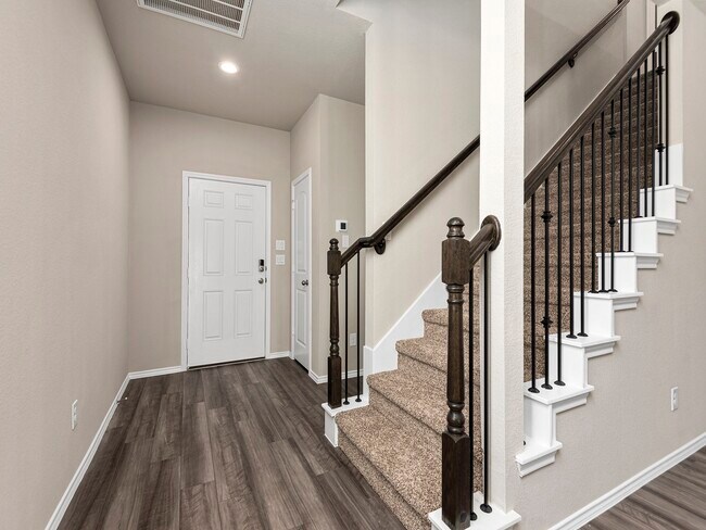Building Photo - 9278 Inland Leather Ln