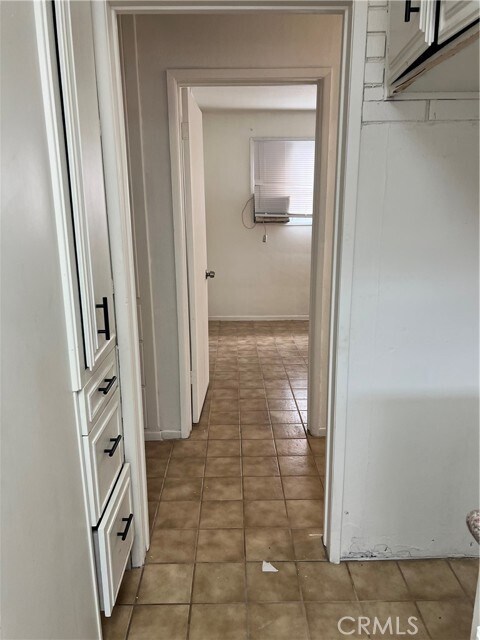 Building Photo - 44078 Cedar Ave