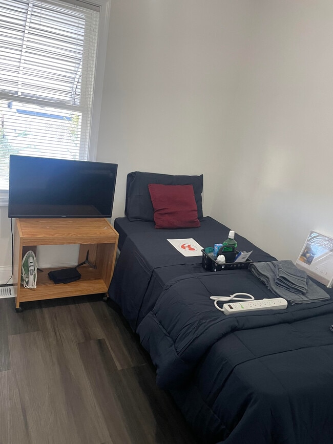 Rent Rooms ($650-$1100) - 5258 Saint Charles Ave
