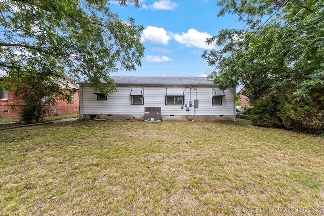 Building Photo - 6836 E King St