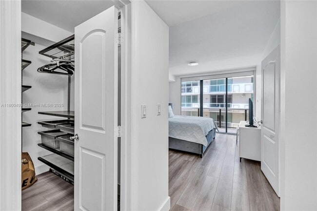 Building Photo - 9455 Collins Ave