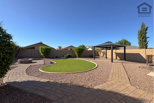 Building Photo - 3Bed/2Bath House w/Bonus Room at 67th Ave/AZ Loop-101! Ready for Immediate Move-In!