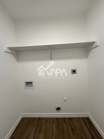 Building Photo - 14338 Ridge Point Dr