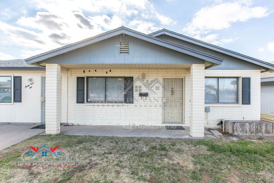 Building Photo - 3410 S Cutler Dr
