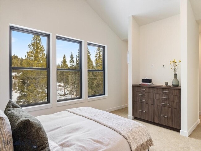Building Photo - 166 Bridger Mdw Trl