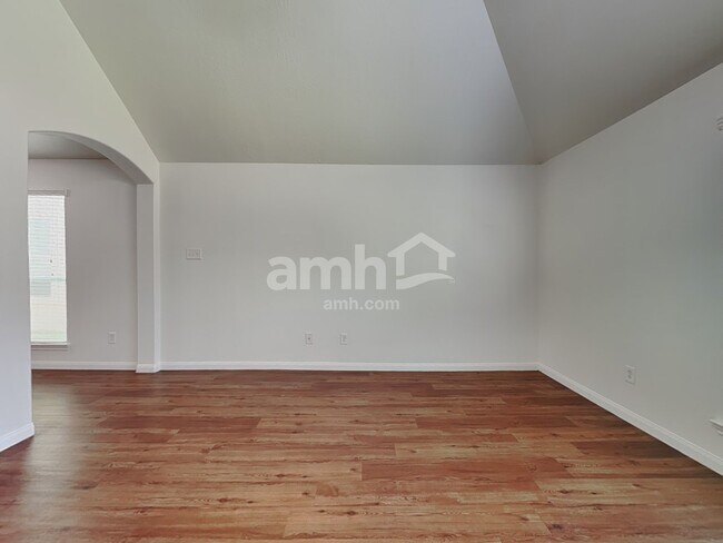 Building Photo - 15450 Bammel Oaks Ct