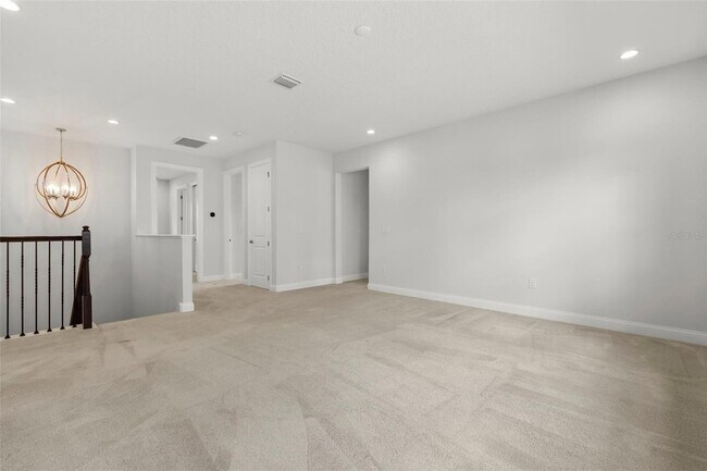 Building Photo - 10511 Royal Cypress Way