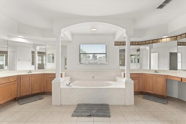 Building Photo - 871 Blairmont Ln