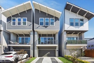 Building Photo - 1404 Goliad St