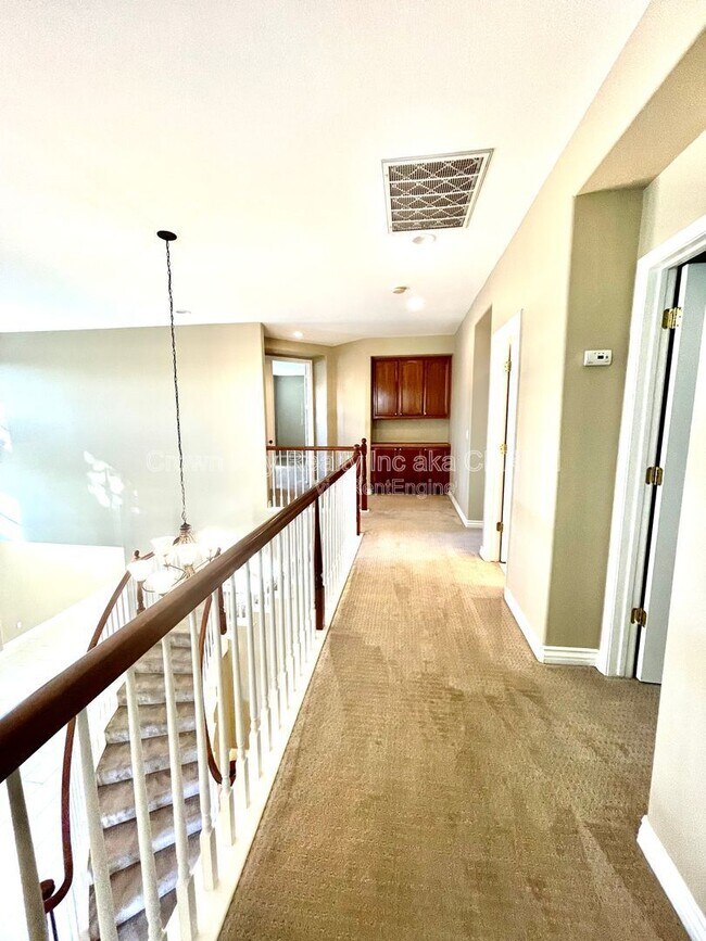 Building Photo - 2287 Lighthouse Cir