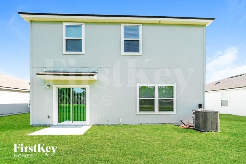 Building Photo - 325 Jarama Cir