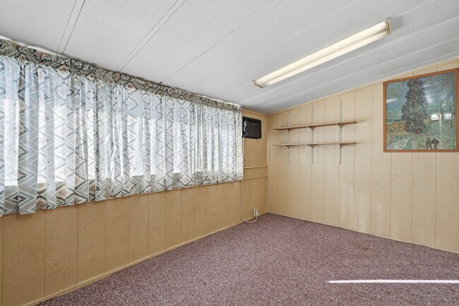 Building Photo - 2237 W Foothill St