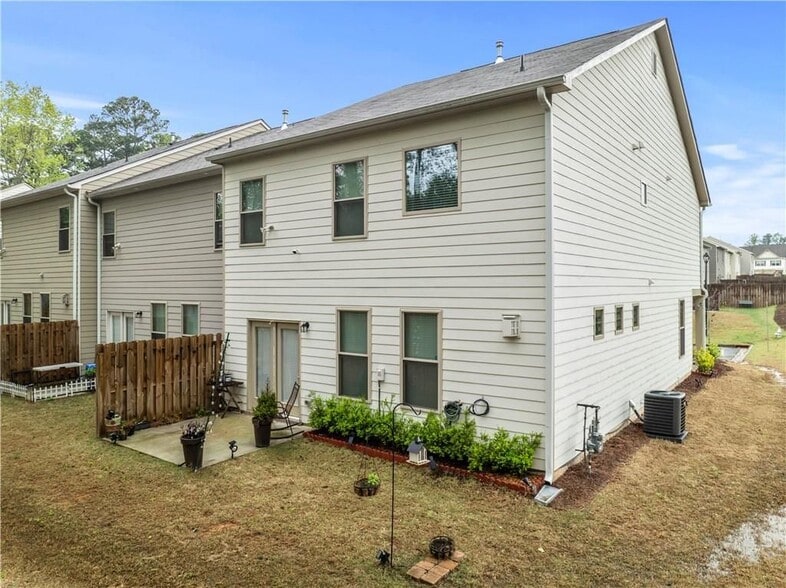 Building Photo - 4346 Ava Oak Ln