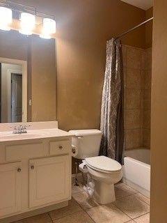 Building Photo - 144 W Ridge Way