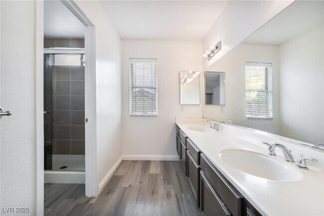 Building Photo - 8501 Shelly Rd