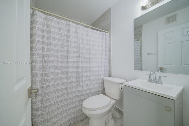 Building Photo - 2210 NW 171st Terrace