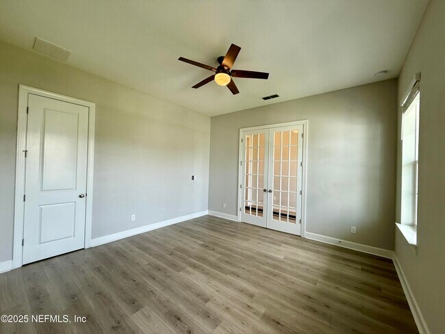 Building Photo - 505 Windwalker Dr