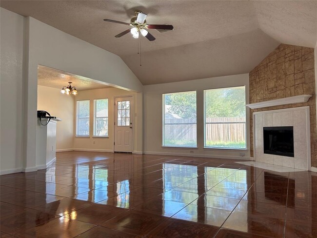 Building Photo - 20502 Westfield Estates Dr
