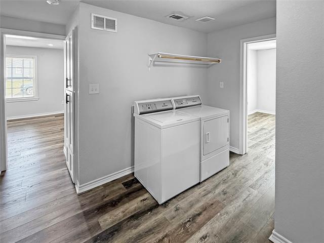 Building Photo - 3201 Ryan Ave