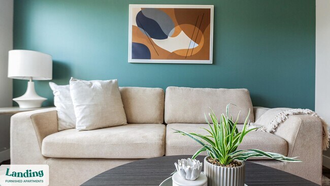 Building Photo - 1010 Enclave Blvd