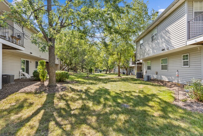 Building Photo - 47 Gant Cir