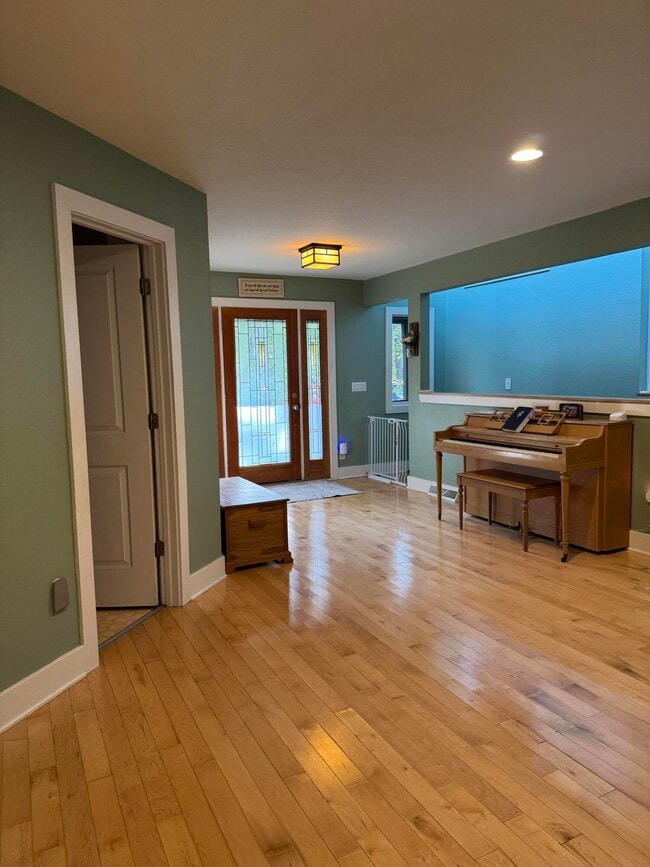 Building Photo - 37835 Atkins Knoll Rd