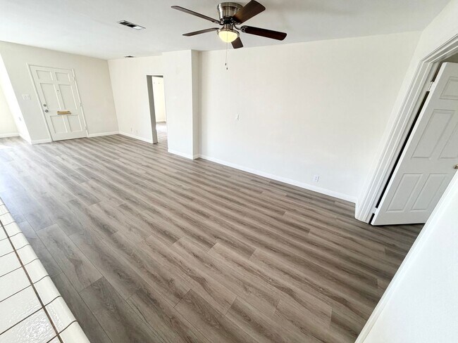 Building Photo - Spacious Monterey Park Home with Large Lot