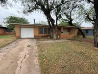 Building Photo - 725 S La Salle Dr