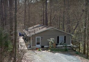 Building Photo - 1007 Wave Rd