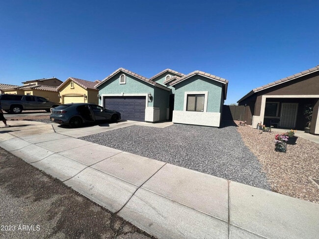 Building Photo - 6614 S 10th Dr