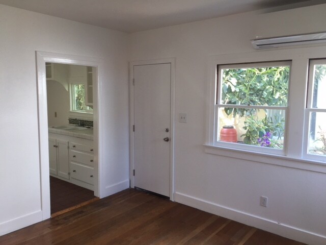 Building Photo - 3418 Cattaraugus Ave