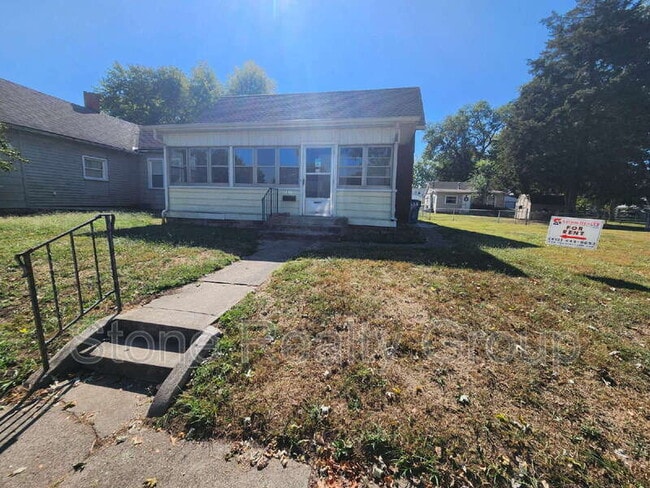 Primary Photo - 1333 Buckeye St