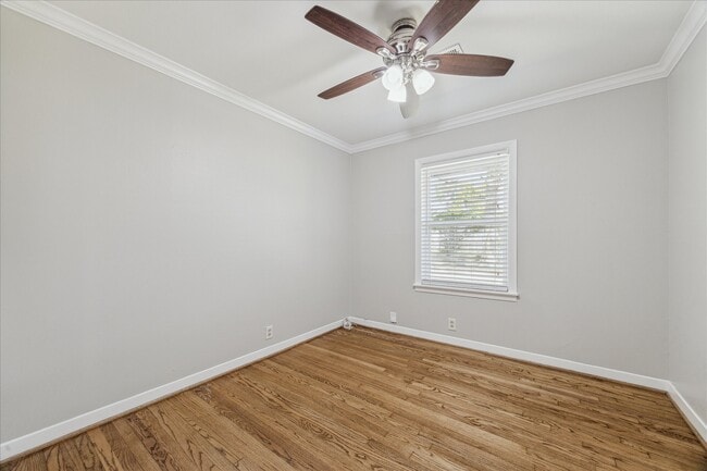 Building Photo - 4118 Gardendale Dr