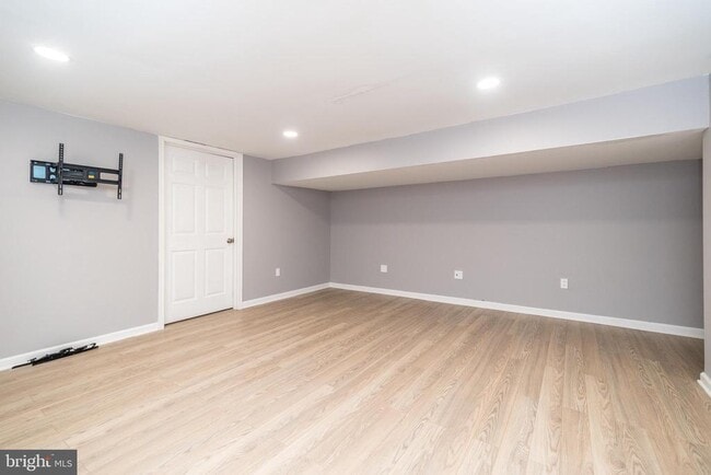 Building Photo - 108 Susan Constant Ct