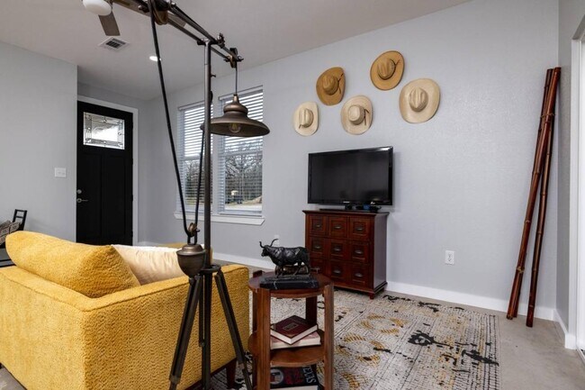 Building Photo - 12308 Liberty School Rd