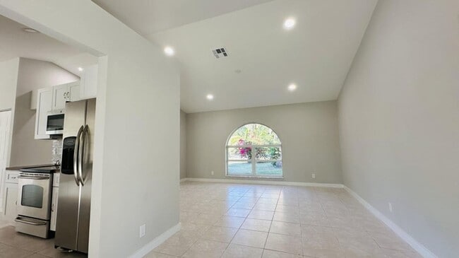 Building Photo - 12816 67th St N