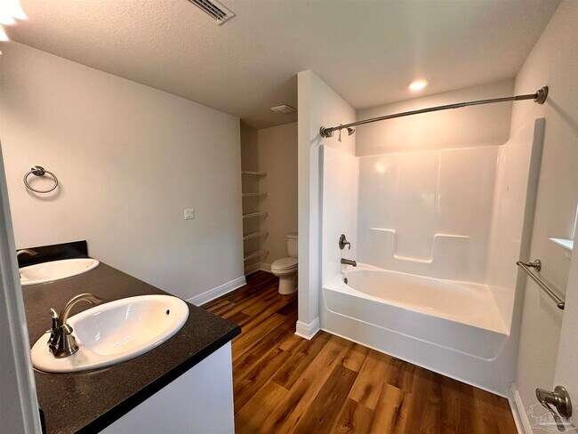 Building Photo - 7034 Sonny Dr