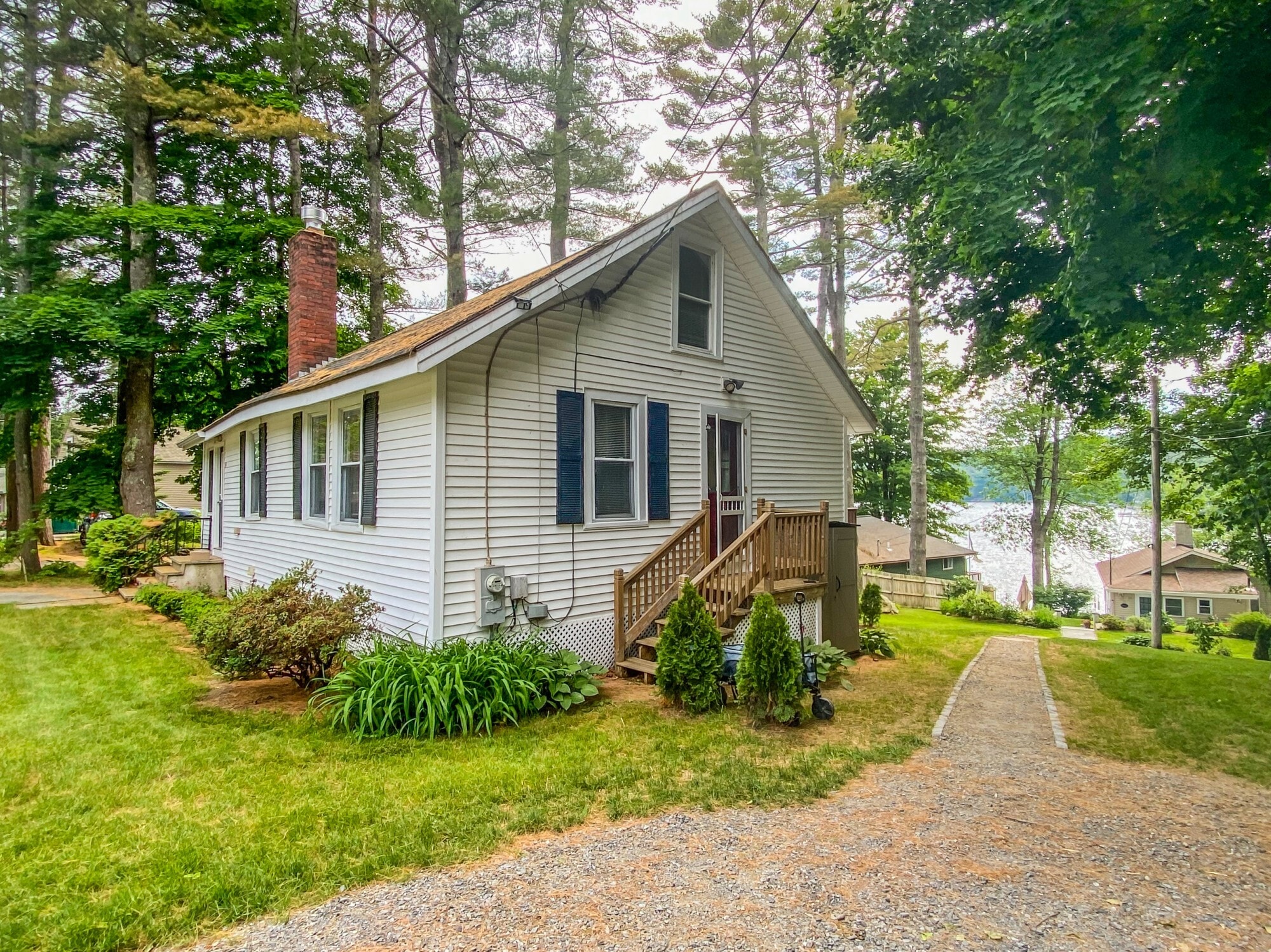 Building Photo - 33 Welch Point Rd