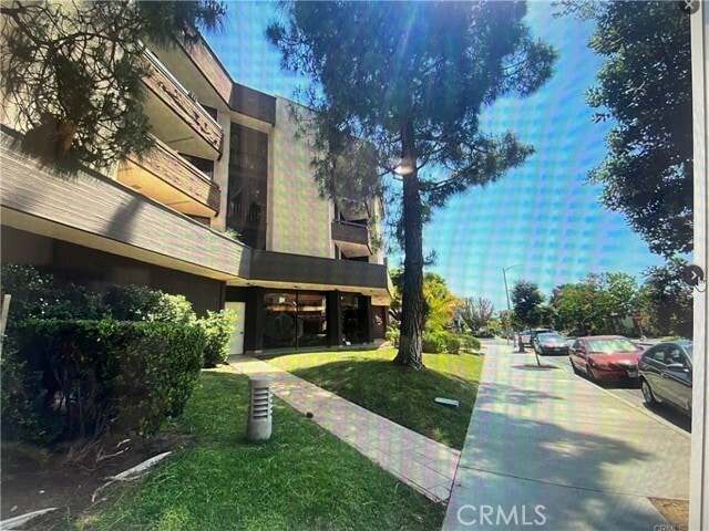 Building Photo - 750 Spaulding Ave